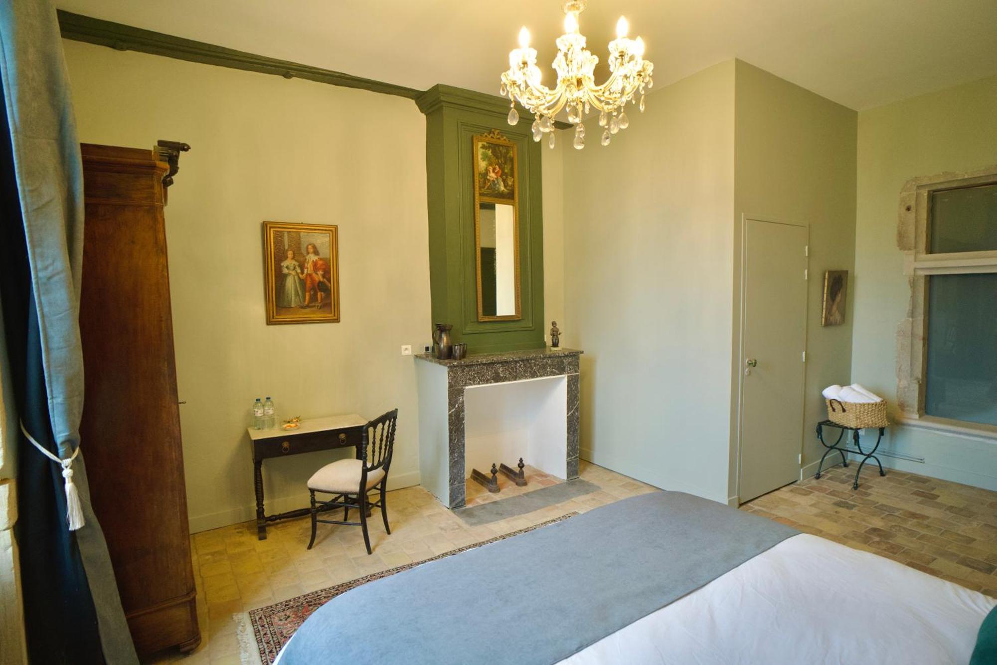 Bed and Breakfast Chateau De Rance Genay  Экстерьер фото